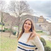 Doy clases particulares de inglés. Tengo el título B2 y he estado de ERASMUS!